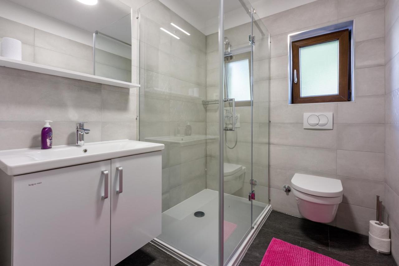 Anton 3 Apartment Crikvenica Exterior photo